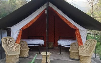 🌊 Best River Side Camping in Rishikesh 2026 – Camps Near Ganga River